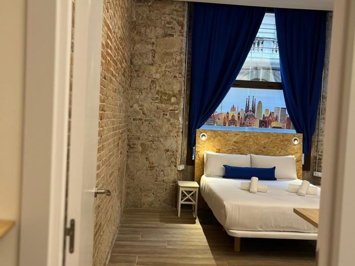Apartamento de 4 personas de 2 dormitorios y una terraza en Barcelona