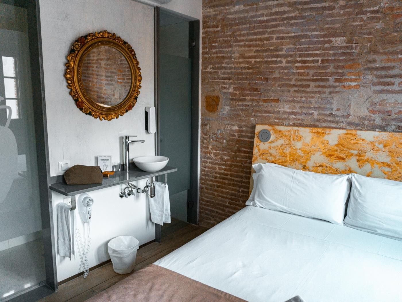 Double Deluxe room in Barcelona