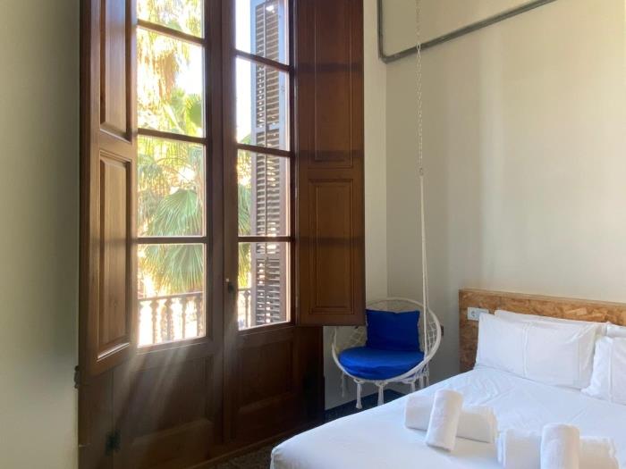 Duplex with 1 bedroom and attic for 4 people in Barcelona