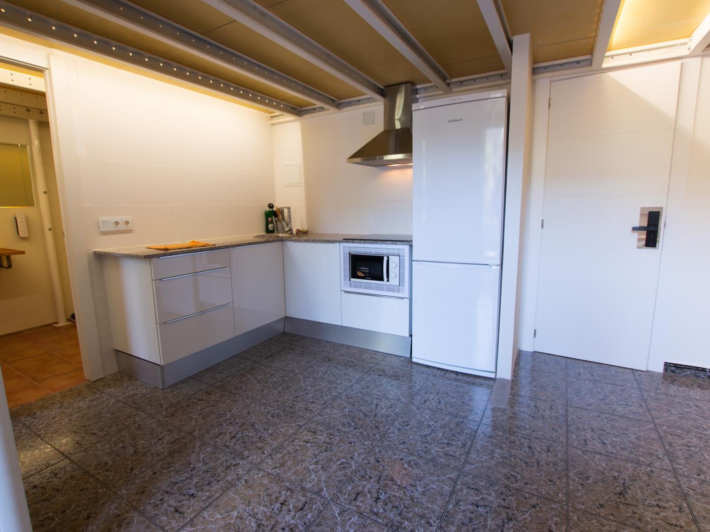 Duplex de 1 dormitorio y buhardilla para 4 pax en Barcelona