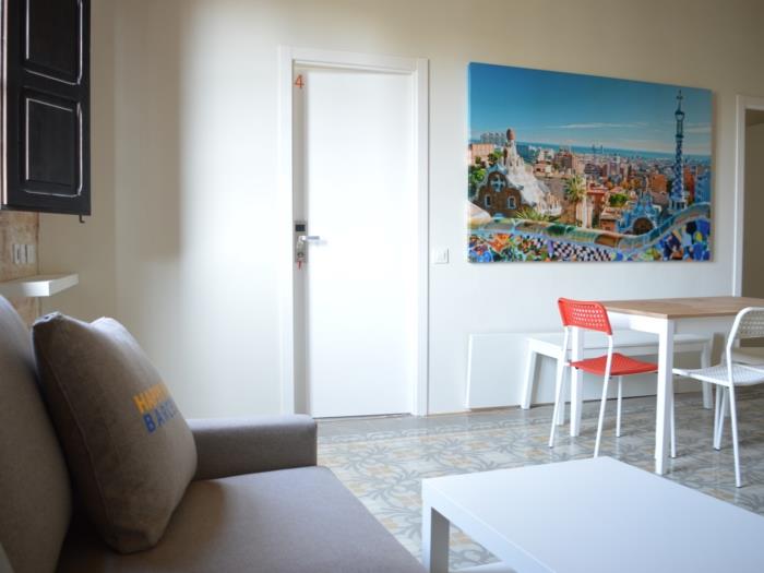 3 bedroom apartment for 6 people in Barcelona