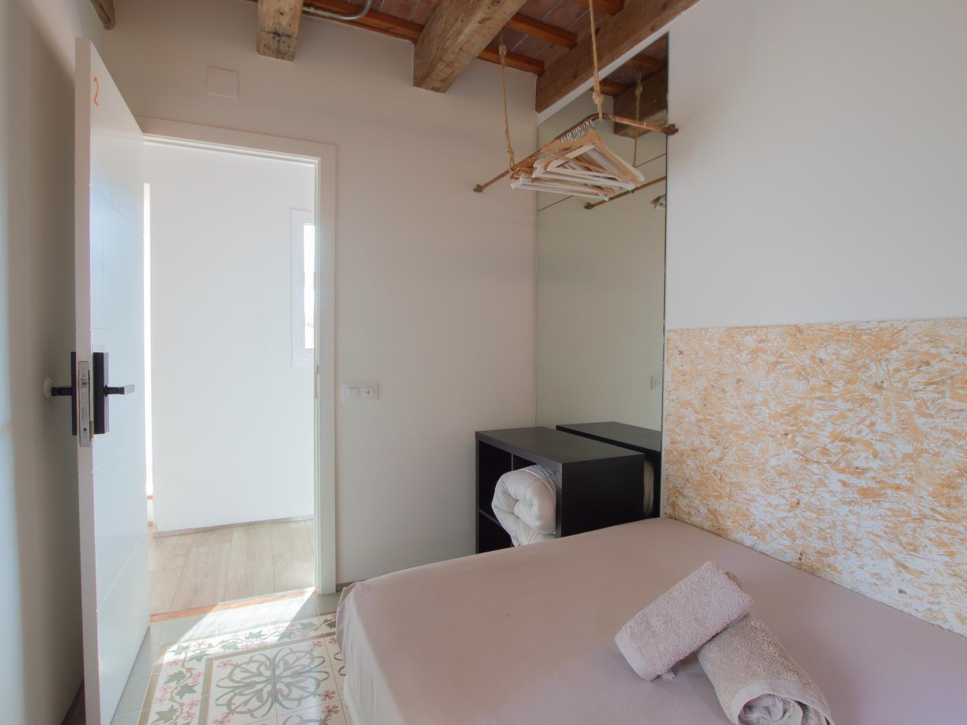 3 bedroom penthouse with terrace for 6 people in Barcelona