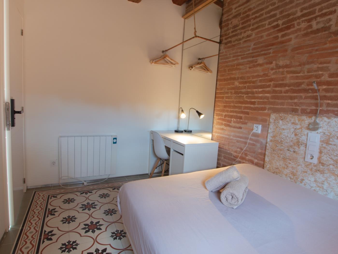 3 bedroom penthouse with terrace for 6 people in Barcelona