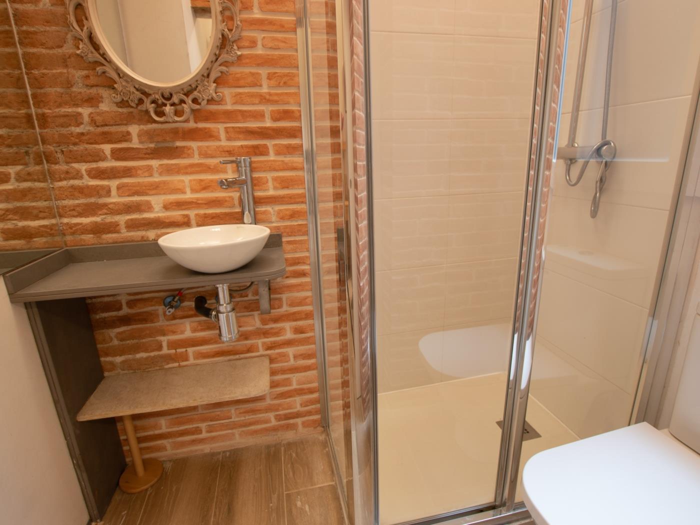 Apartamento de 4 dormitorios y 3 baños en Barcelona