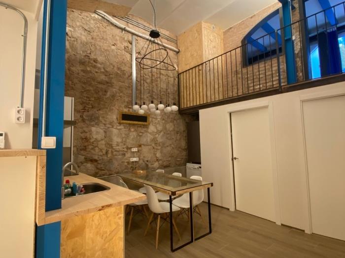 Apartment with 3 bedrooms and 3 bathrooms in Barcelona